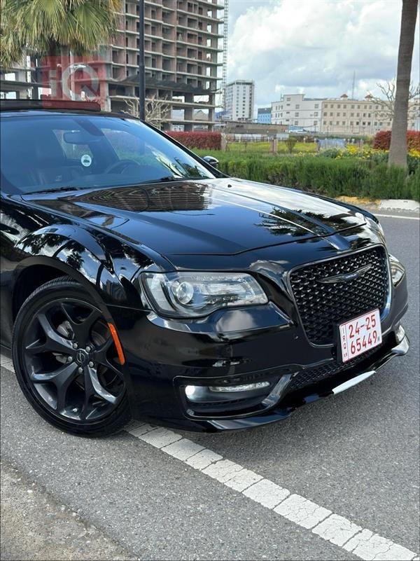 کرایسلەر 300 2023  بۆ فرۆشتن لە عێراق - هەولێر